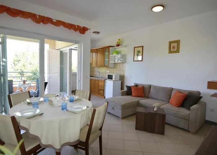 With Parking Spaces Dajla, Novigrad - 22735 Appartamento Dajla