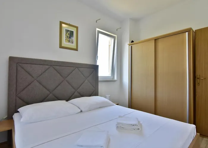 With Parking Spaces Dajla, Novigrad - 22735 Appartamento Dajla